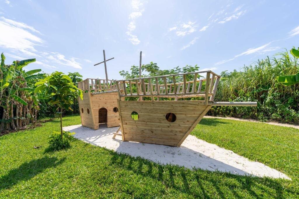 Ycona Eco-Luxury Resort